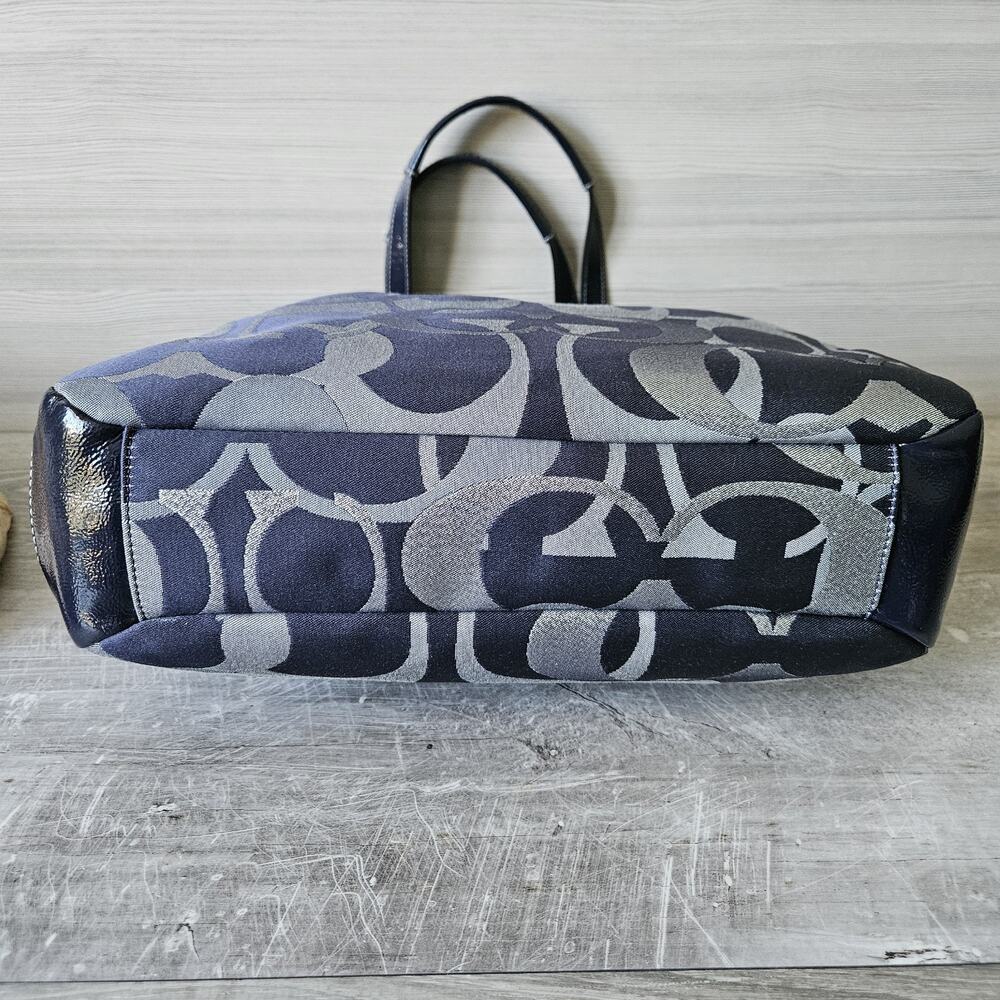 Coach Optic Signature‎ C Logo Tote Bag Large Patent Blue Silver F19675 Art Purse - Picture 8 of 16